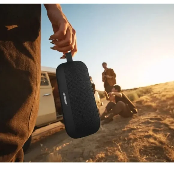 Bose Flex Soundlink Bluetooth Dust/Waterproof 2nd Gen Wireless Speaker